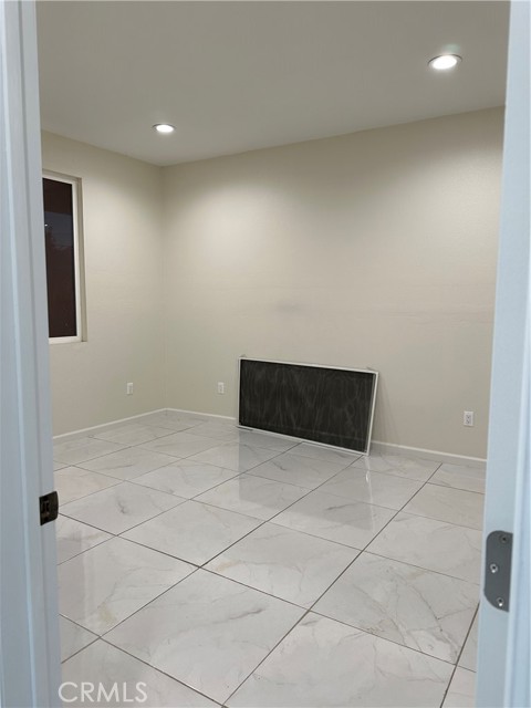 MLS #PW25130664 image #9