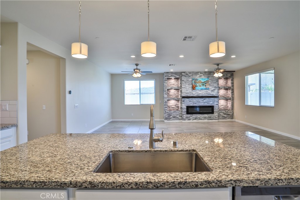 MLS #PW25132057 image #16