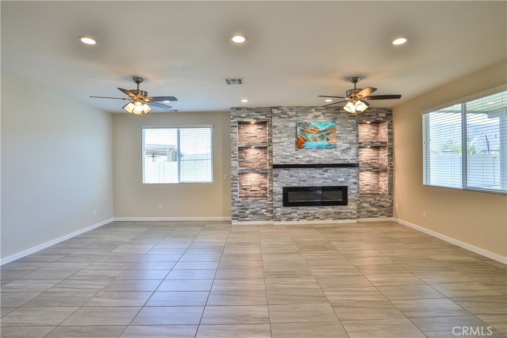 MLS #PW25132057 image #8