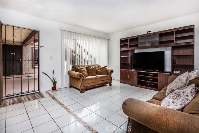 MLS #PW25132382 image #4