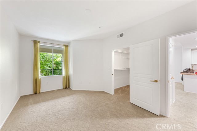 MLS #PW25134086 image #4