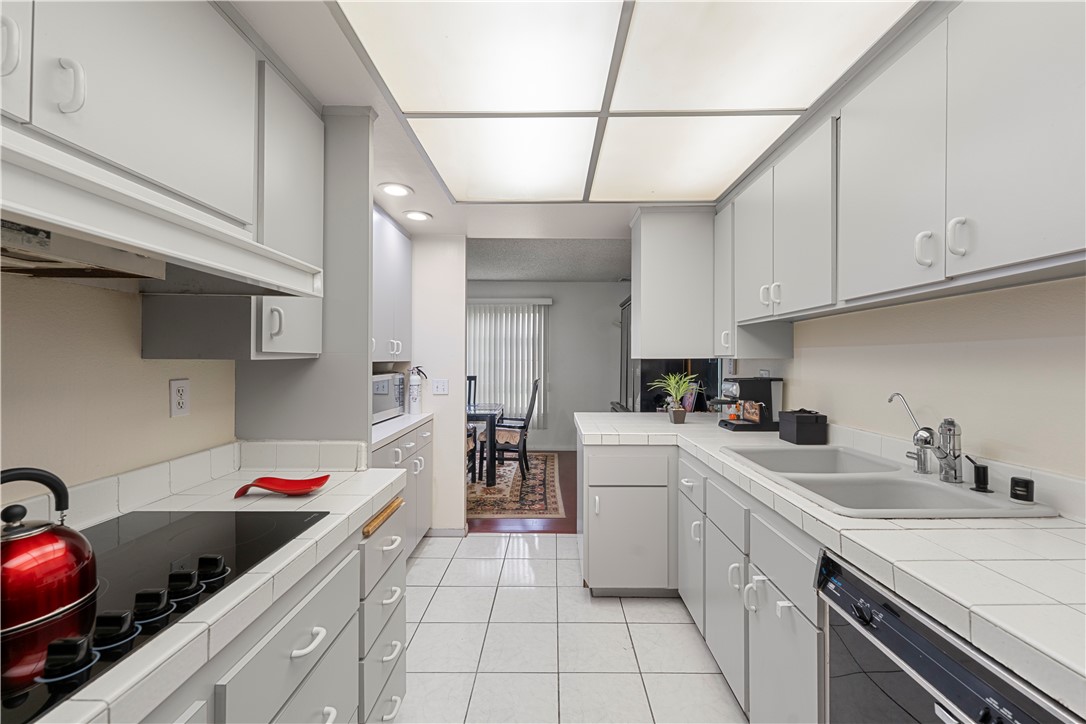 MLS #PW25135606 image #5