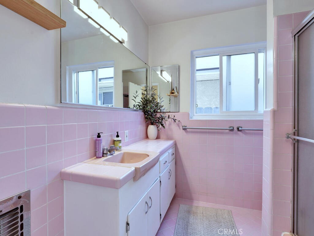 MLS #PW25135882 image #16