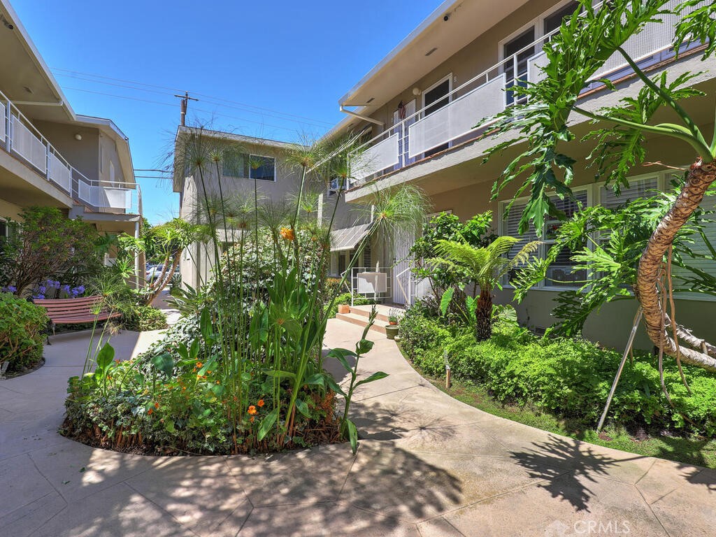 MLS #PW25135882 image #5