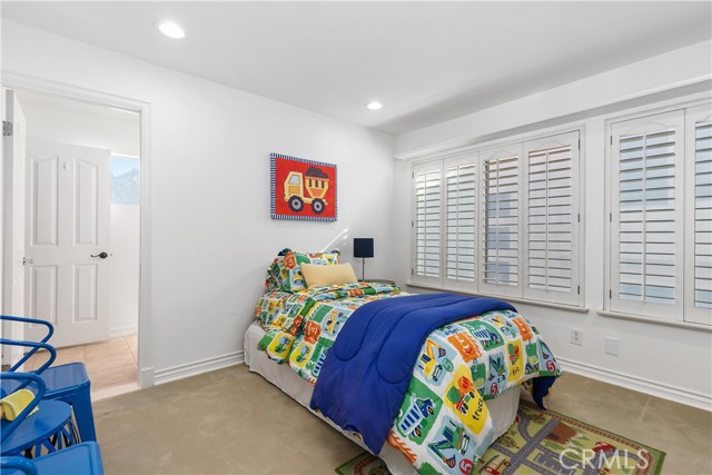 MLS #PW25136007 image #17