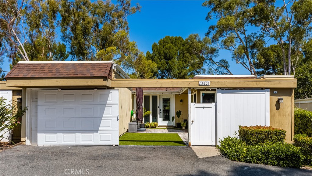 MLS #PW25137703 image #0