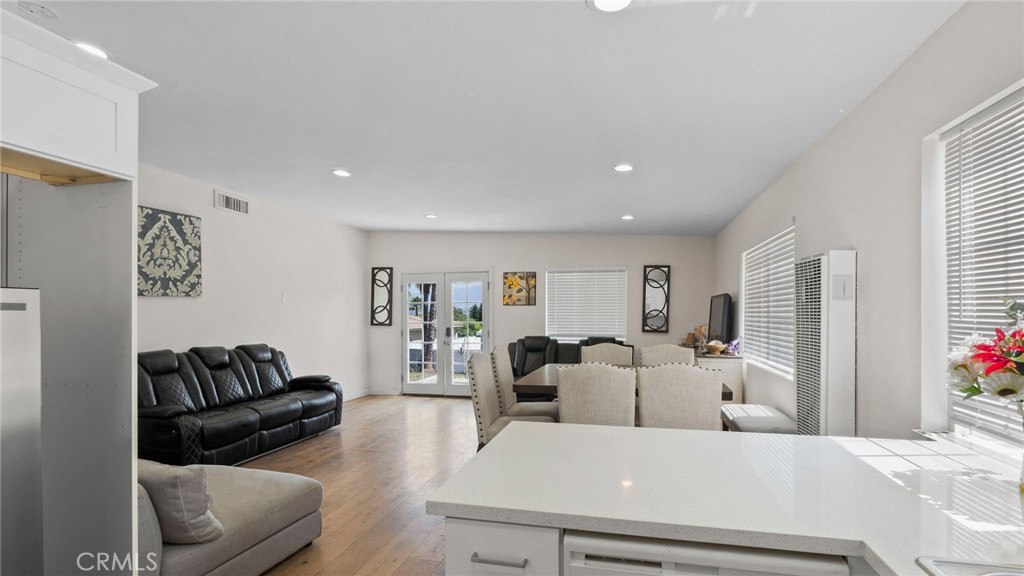 MLS #PW25138060 image #3