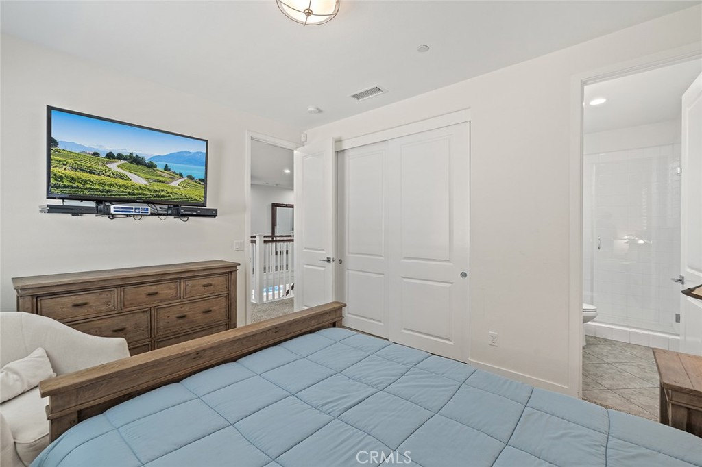 MLS #PW25140398 image #38