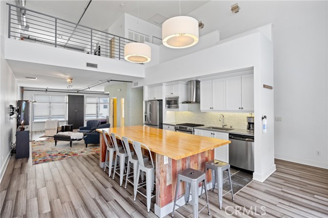 MLS #PW25143314 image #0