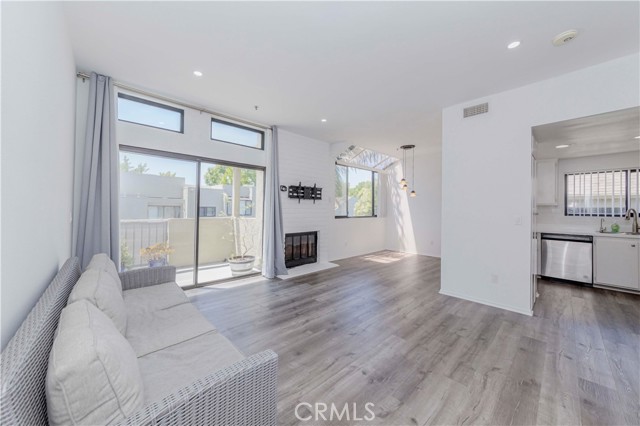 MLS #PW25146274 image #4