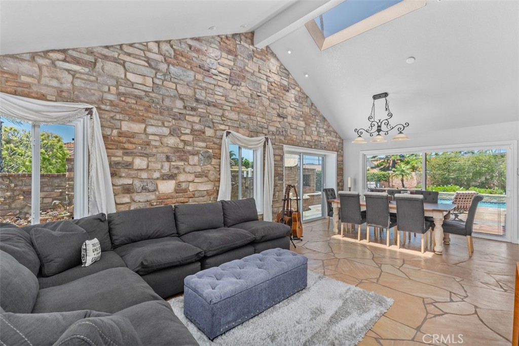 MLS #PW25147934 image #16