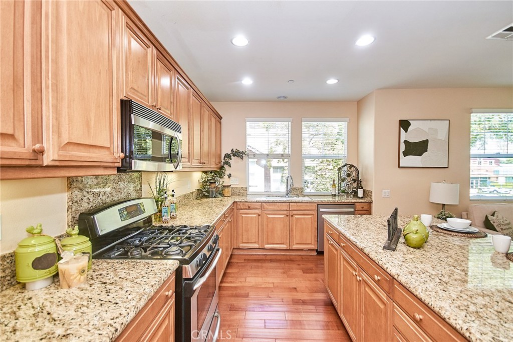 MLS #PW25148788 image #24