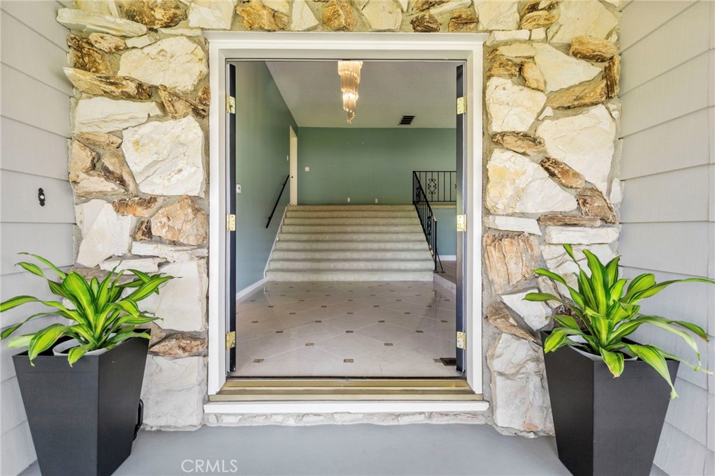 MLS #PW25151685 image #5