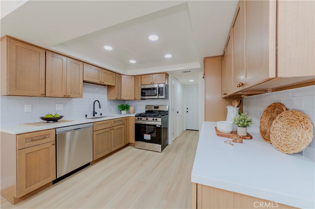 MLS #PW25151882 image #16