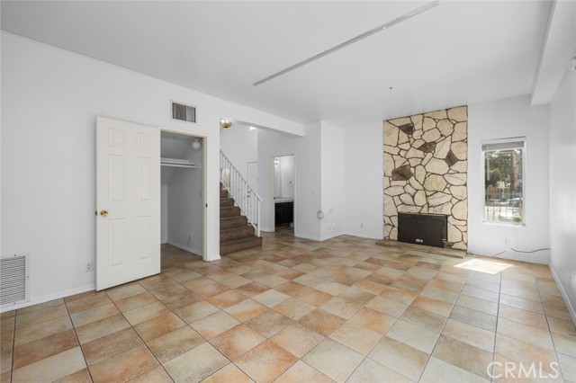 MLS #PW25152278 image #8