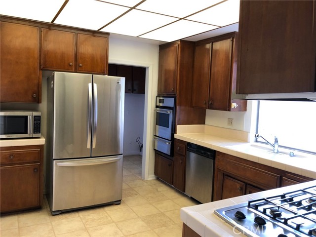 MLS #PW25153635 image #6