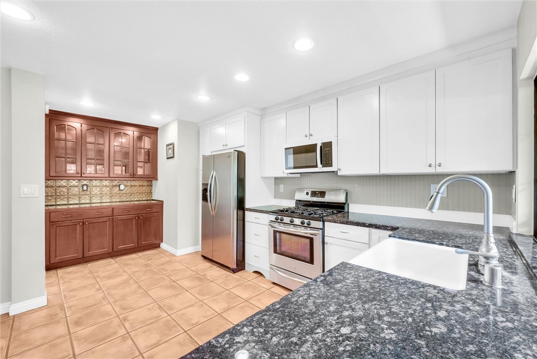 MLS #PW25153720 image #13