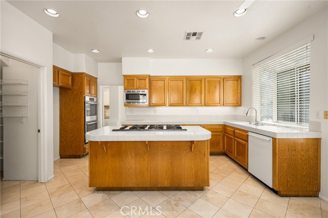 MLS #PW25153759 image #16