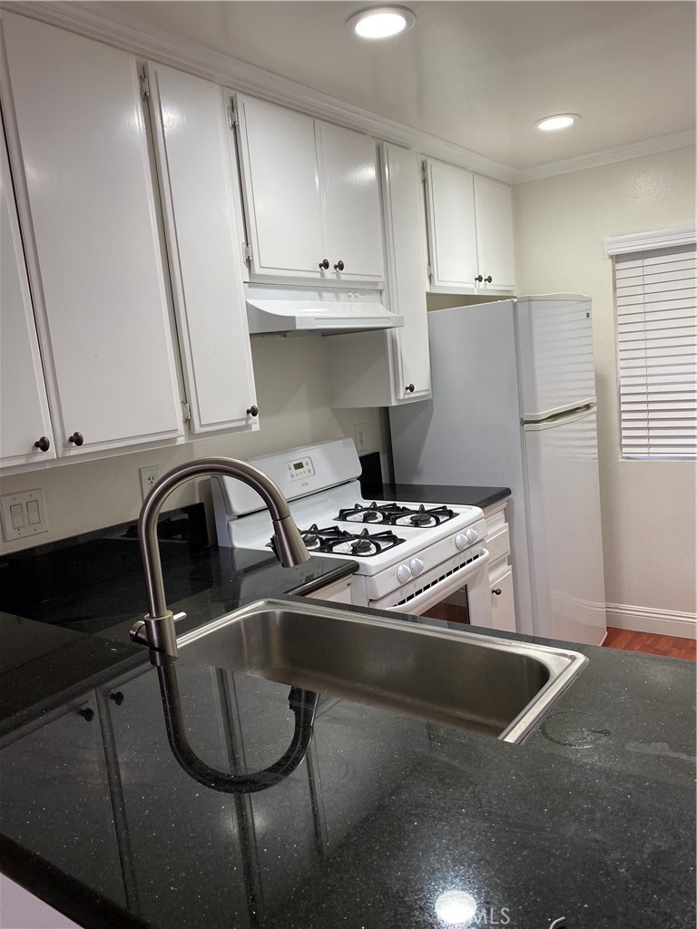 MLS #PW25156921 image #0