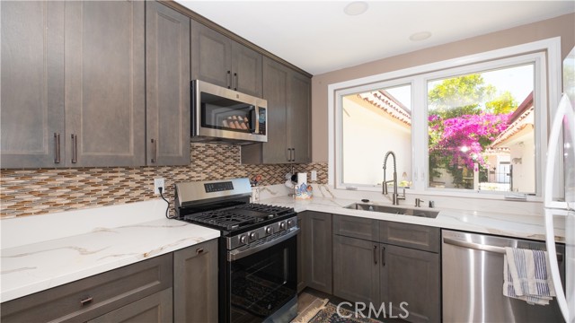 MLS #PW25157505 image #1