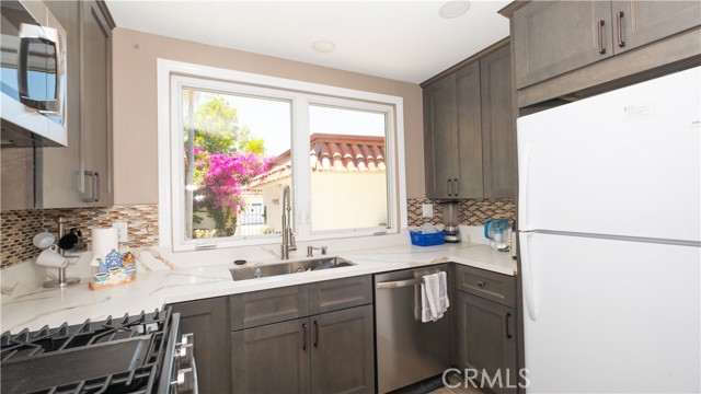 MLS #PW25157505 image #10