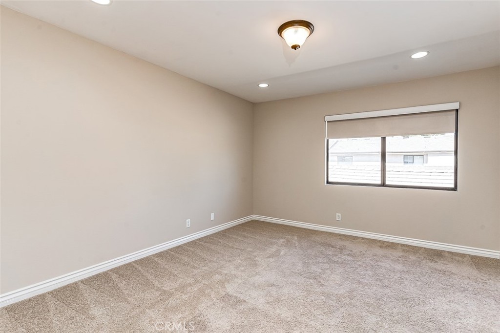 MLS #PW25157602 image #17