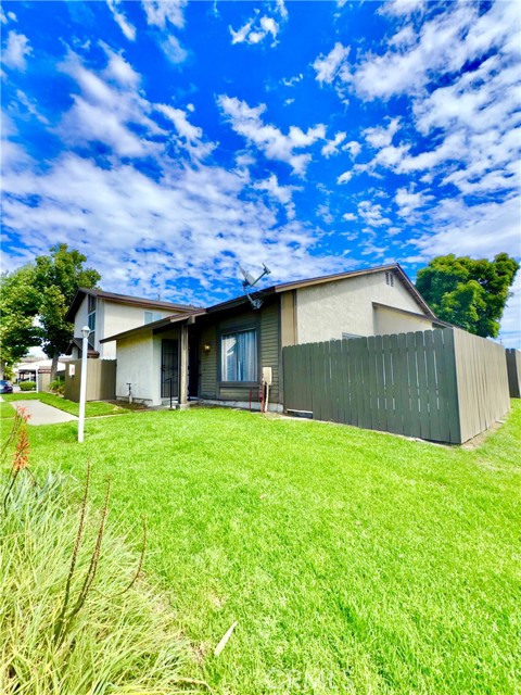 MLS #PW25158463 image #0