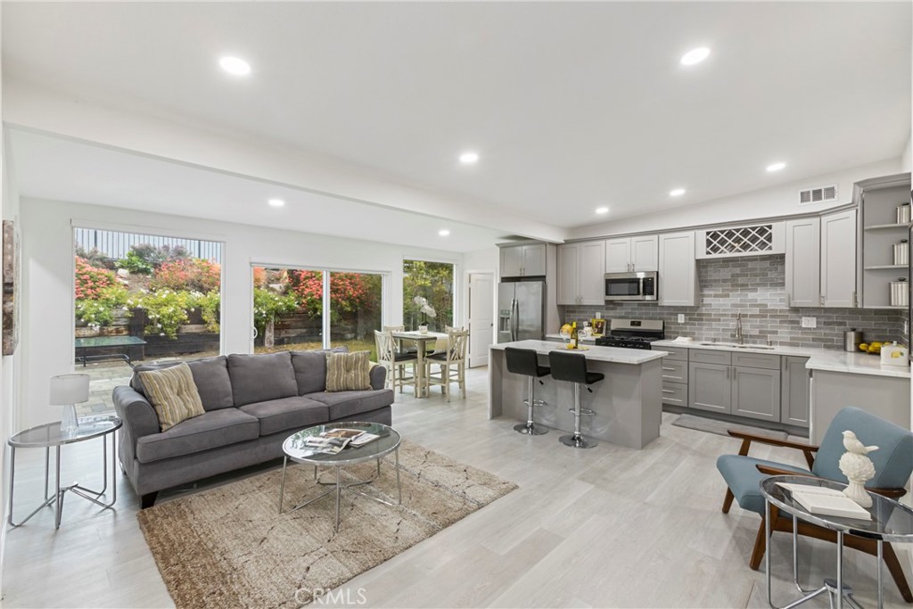 MLS #PW25158816 image #1