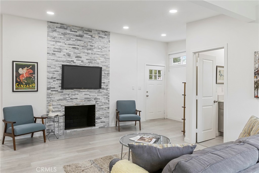 MLS #PW25158816 image #32