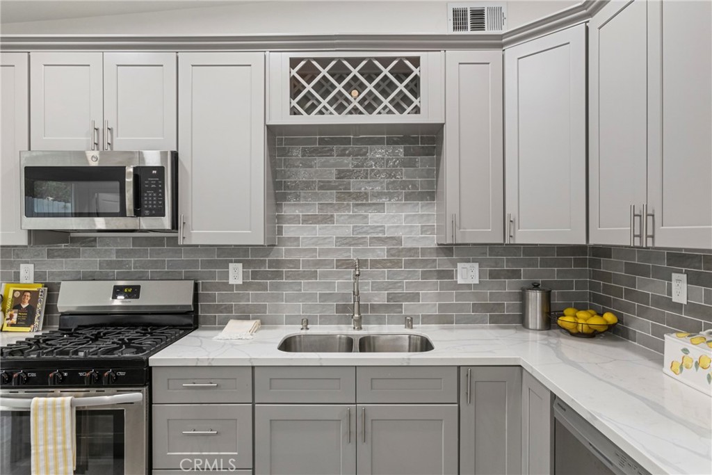 MLS #PW25158816 image #8