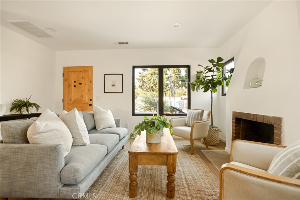 MLS #PW25159142 image #5