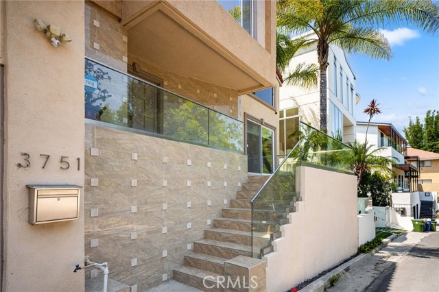 MLS #PW25160651 image #1