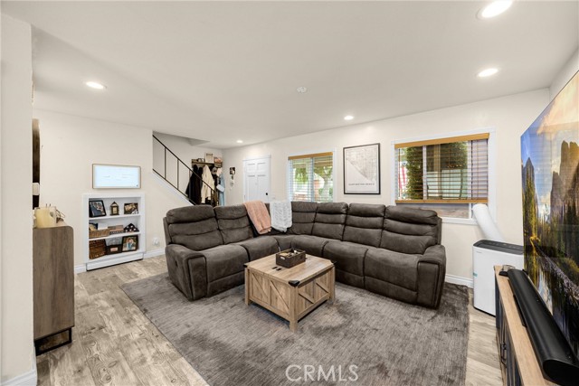 MLS #PW25162162 image #5