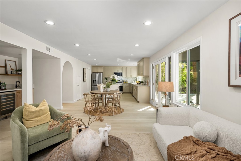 MLS #PW25162597 image #1