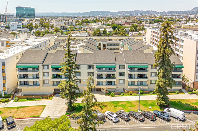 MLS #PW25163317 image #0