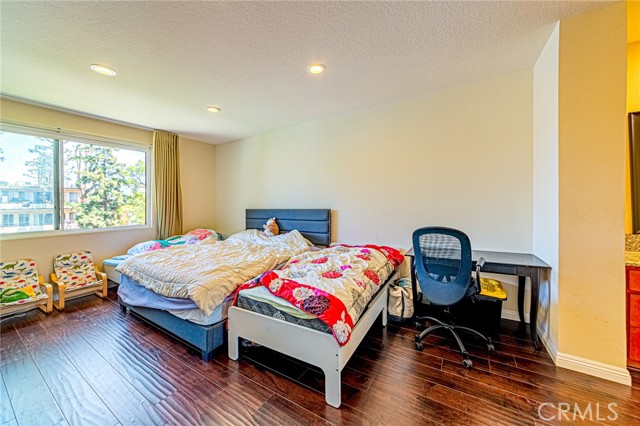 MLS #PW25163317 image #13