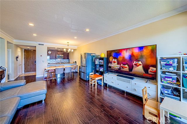 MLS #PW25163317 image #8