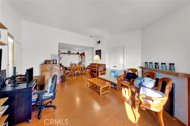 MLS #PW25164165 image #2