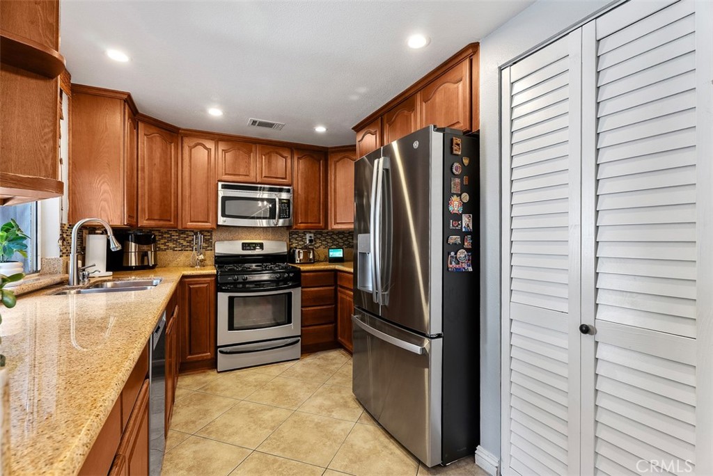 MLS #PW25167330 image #6