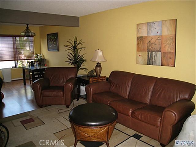 MLS #PW25170490 image #0