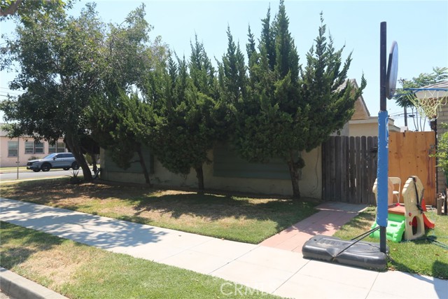 MLS #PW25171176 image #0