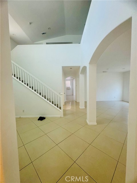 MLS #PW25173251 image #1