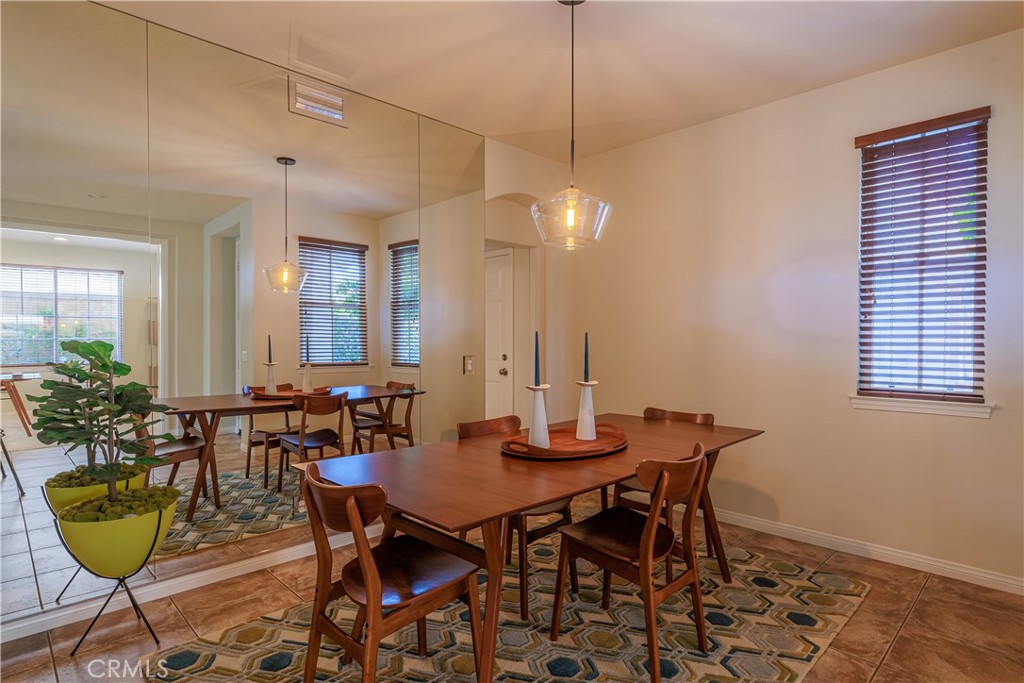 MLS #PW25173355 image #5