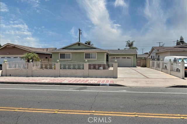 MLS #PW25173860 image #0