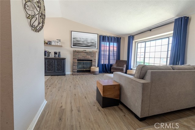 MLS #PW25175360 image #3