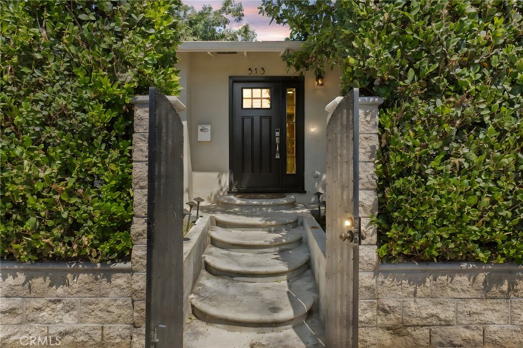 MLS #PW25176307 image #1