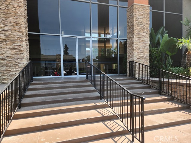 MLS #PW25177261 image #1