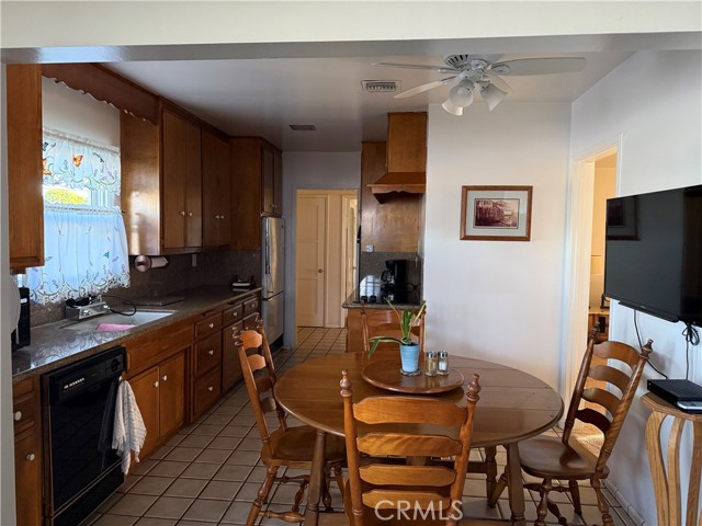 MLS #PW25177278 image #1