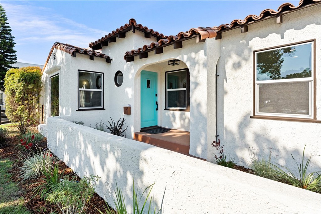 MLS #PW25179119 image #1