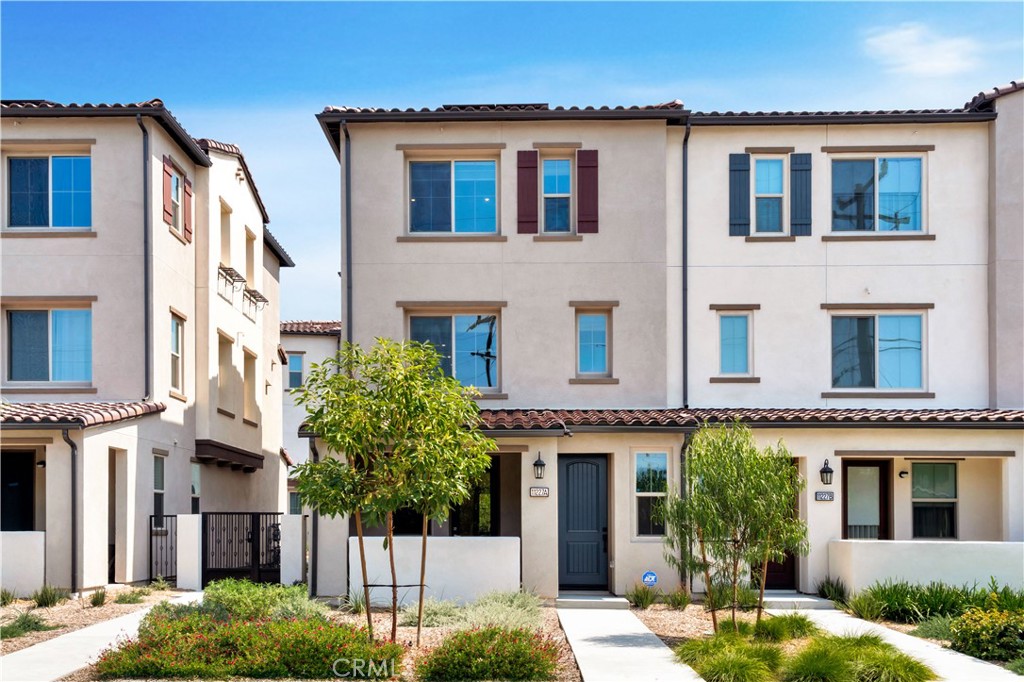 MLS #PW25179960 image #1